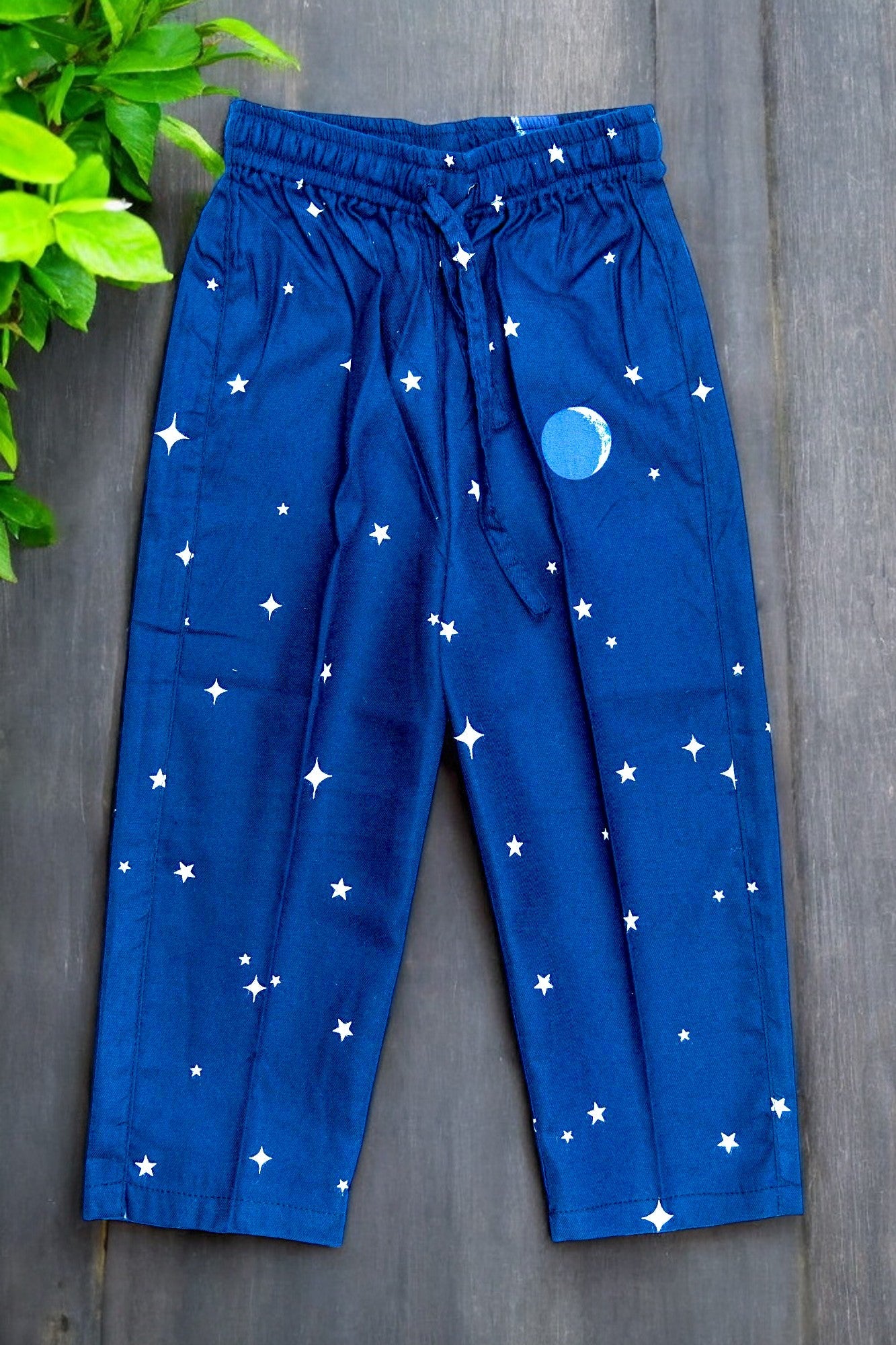 Two-Piece Unisex Cotton Night Suit - Star