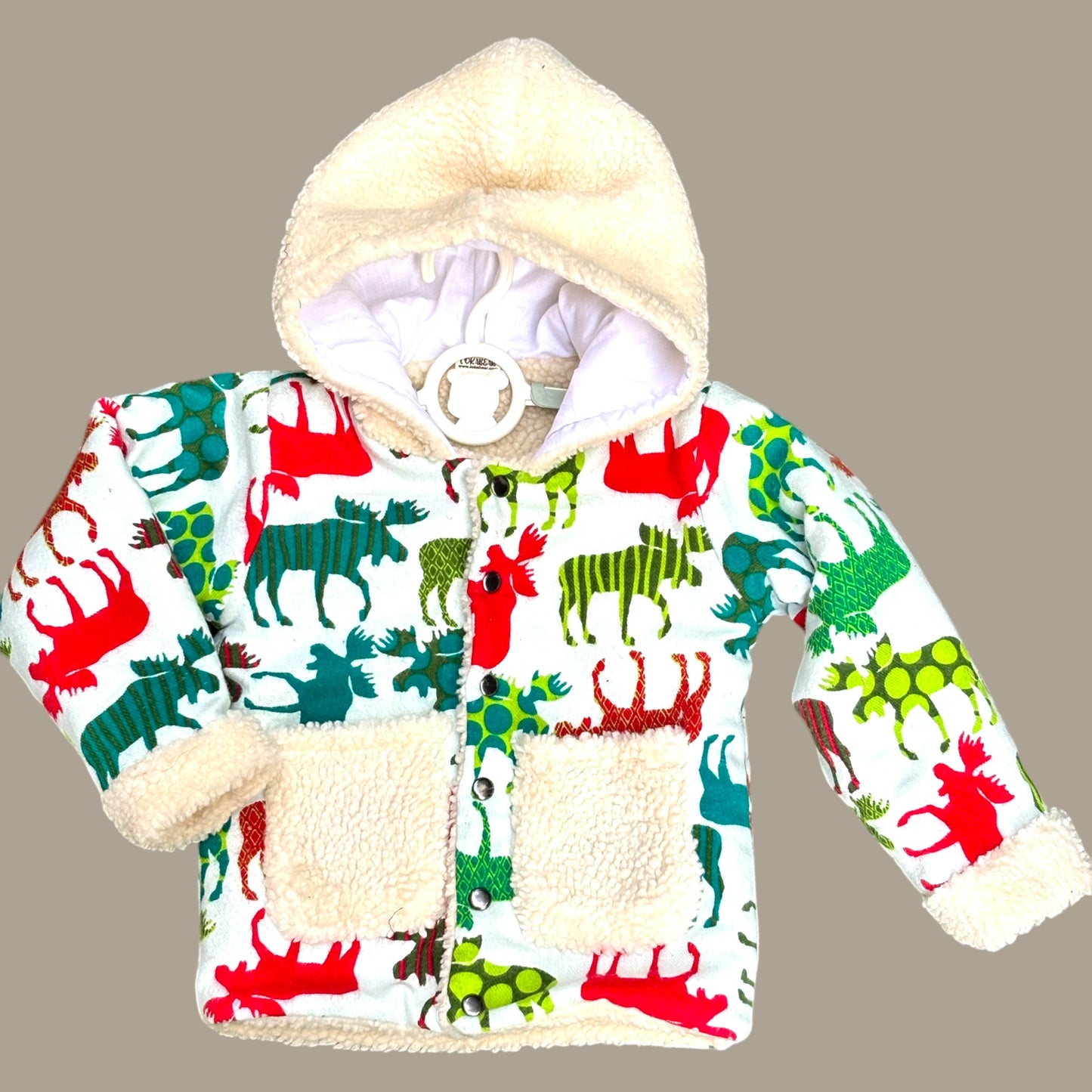 Cotton Flannel Jacket for Kids – Unisex with Sherpa Fur Lining & Patched Pockets in Multicolour Reindeer